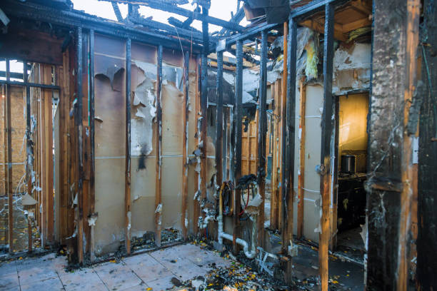 Professional Emergency Fire Cleanup technician working in Sunnyside, CA